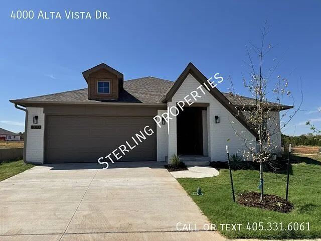 3 bed, 1295 sqft, $1,750 — Photo 1