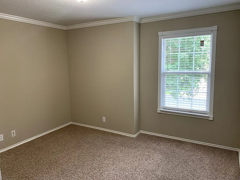 5716 Watercress Dr — Photo 21