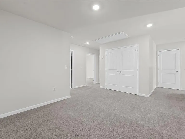 3341 Greyton Dr — Photo 18