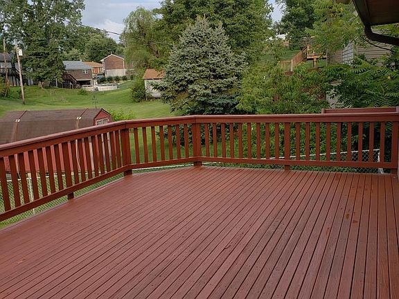 4th image of 8591 Winthrop Cir