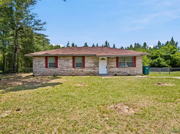 221 Thornwood Dr, Ozark, AL 36360