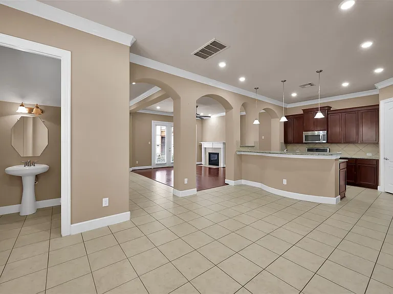14546 San Pietro Dr — Photo 9