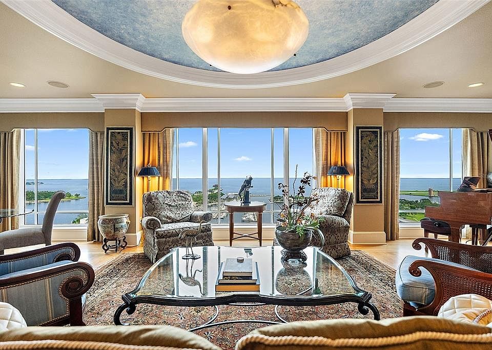 1st image of 100 BEACH DRIVE NE #1902