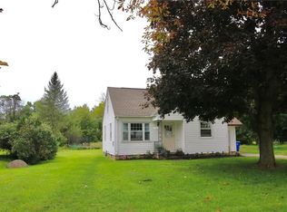 16622 Ridge Rd, Holley, NY 14470