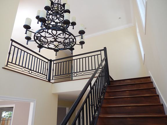 Upper level