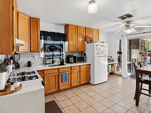 4th image of 406 E Edison St