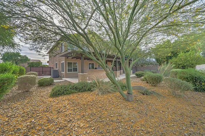 1235 S Western Skies Dr — Photo 36