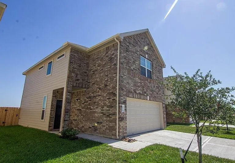 18615 Rock Flats Ravine Dr — Photo 2