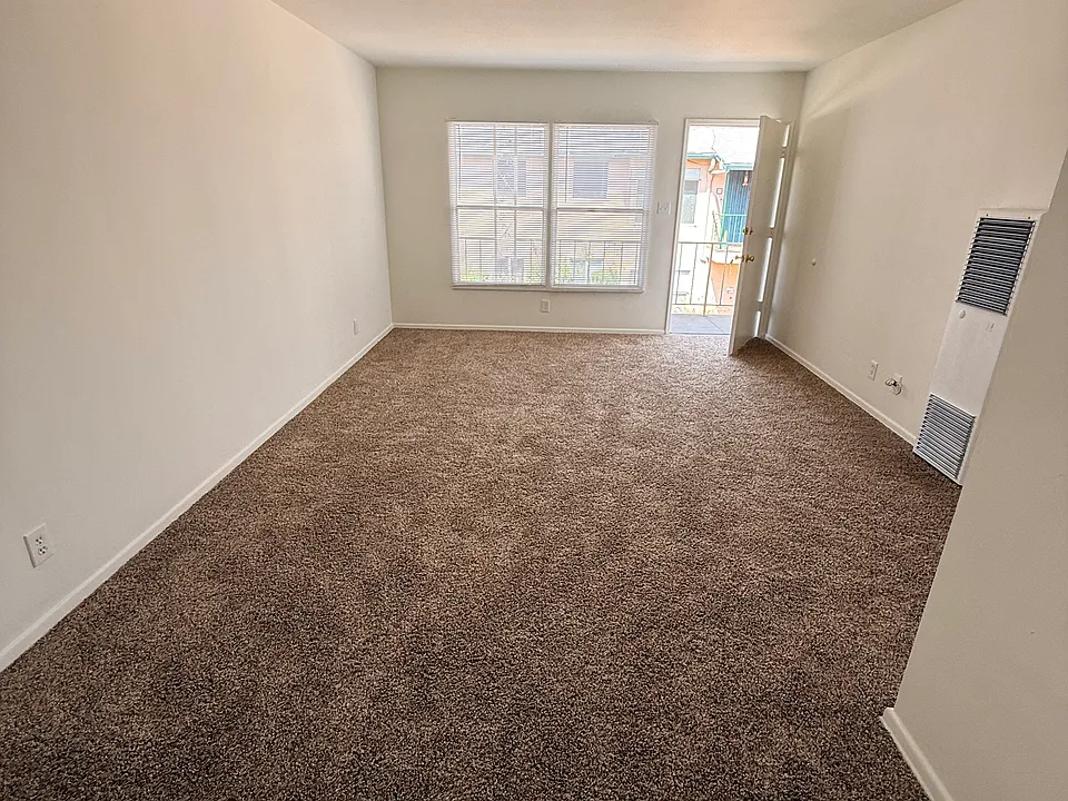 1745 E Appleton St #10