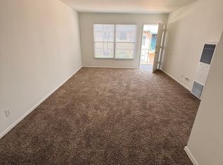 1745 E Appleton St APT 10, Long Beach, CA 90802