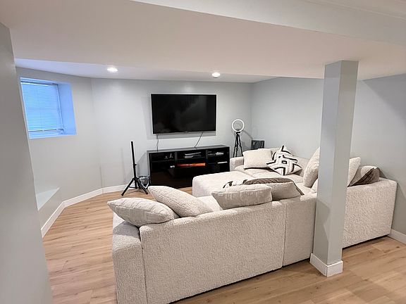 3rd image of 1842 S Saint Louis Ave #0