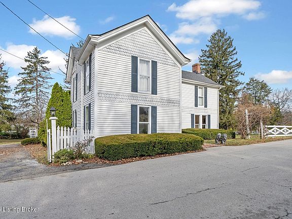 2nd image of 138 Rollington Rd