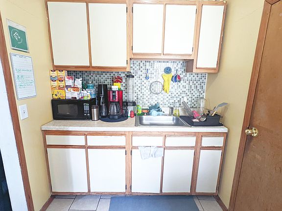 2nd image of 229 Summit Ave APT 6