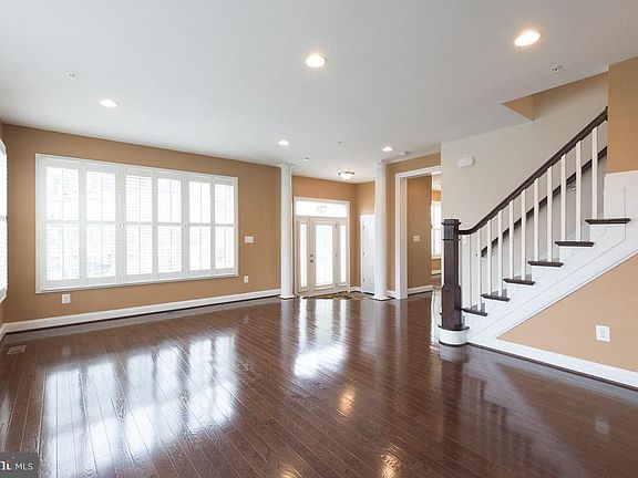 2nd image of 726 River Mist Dr #221