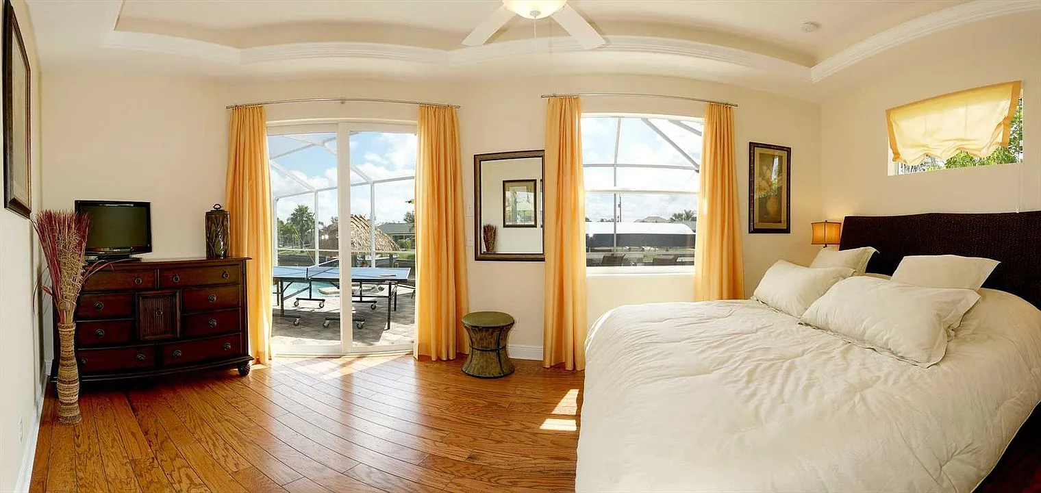 4 bed, 3.0 bath, 2690 sqft, $5,820 — Photo 3