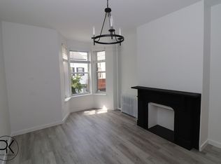 656 Leonard St APT 2L, Brooklyn, NY 11222