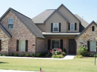 4500 Morning Dove Dr, Rogers, AR 72758