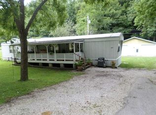 321 Tolan Rd, Frenchburg, KY 40322