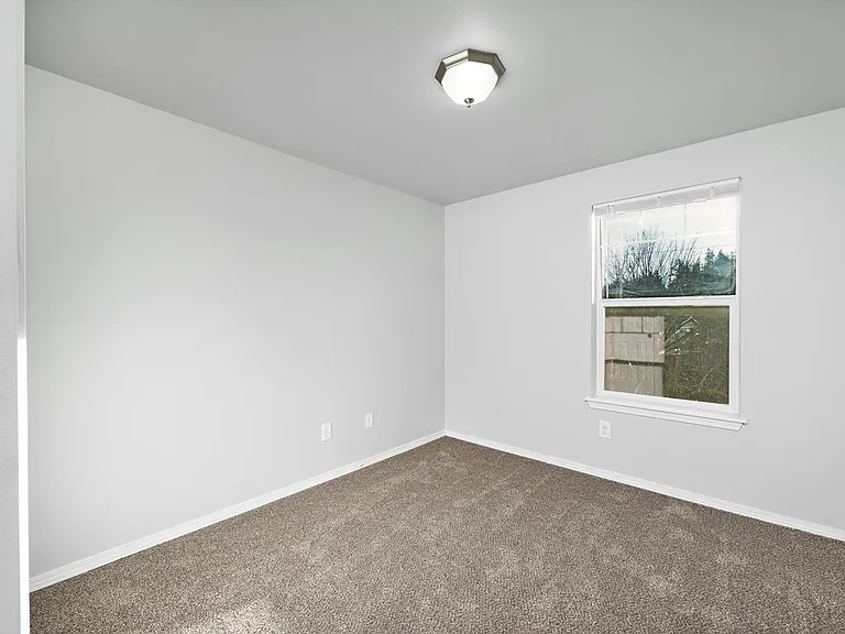 13515 SE Holgate Blvd — Photo 41