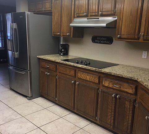 3rd image of 2885 Poplar Dr