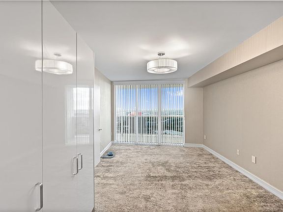 3rd image of 1850 S Ocean Dr APT 4109