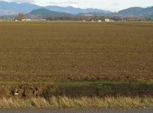 17509 Bradshaw Rd, Mount Vernon, WA 98273