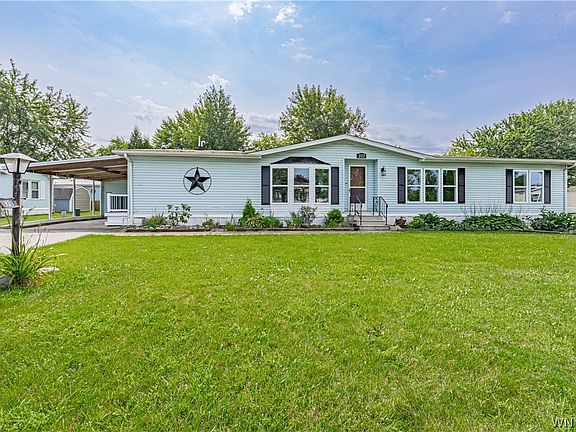 4th image of 373 Knotty Pine Dr