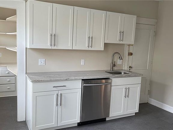 5th image of 485 Courtland Ave
