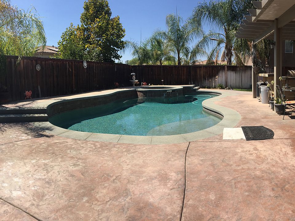 1st image of 32281 Pink Carnation Ct