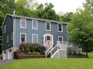 25 Maple Rd, Cornwall On Hudson, NY 12520