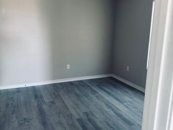3rd image of 132 Private Road 3549 Unit B