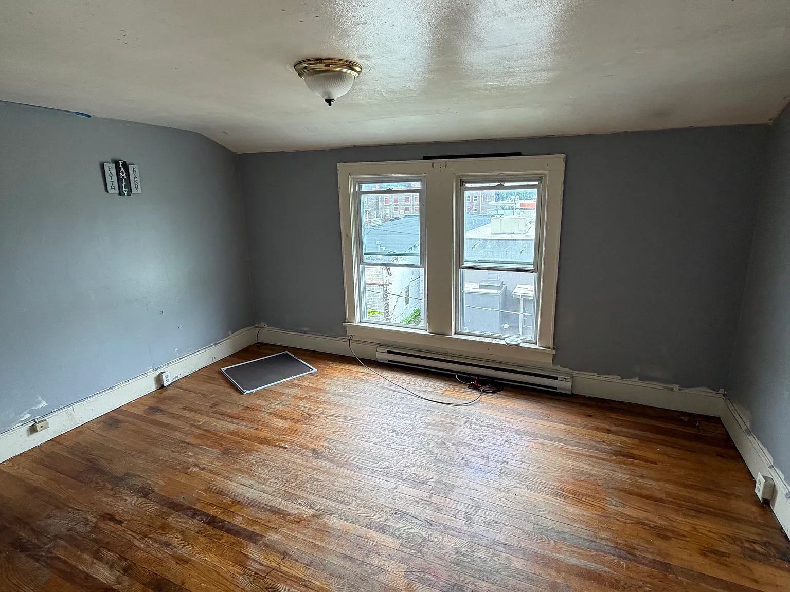 1408 East Main Street - 6 — Photo 4