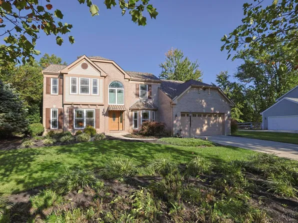 1222 Colonel Clopp Ct, Loveland, OH 45140