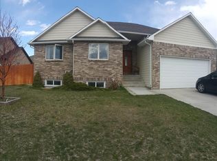1605 Hackney Dr, Laramie, WY 82070