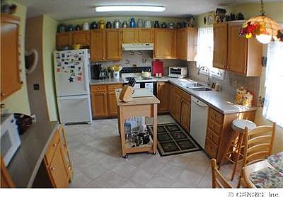 5th image of 1277 Courtney Dr