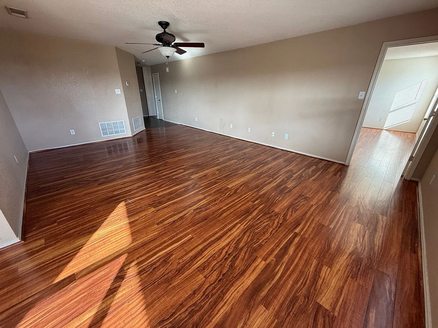 3-Bedroom House for Rent in Killeen — Photo 4