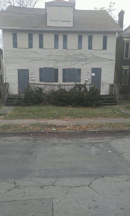 1st image of 260 N 17th St