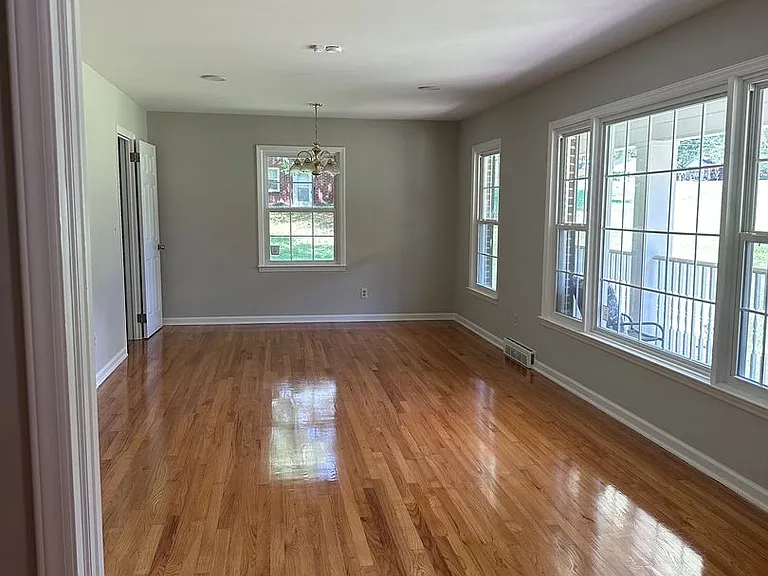 6 Greenleaf Dr SW — Photo 10
