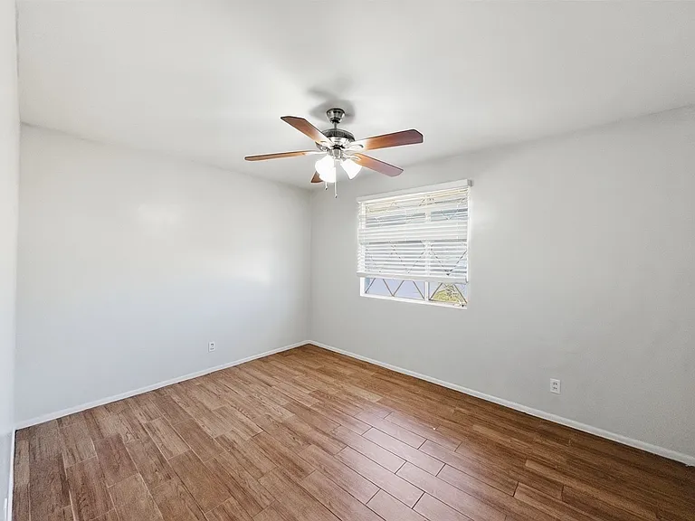 2711 E Glenrosa Ave #2711 — Photo 8