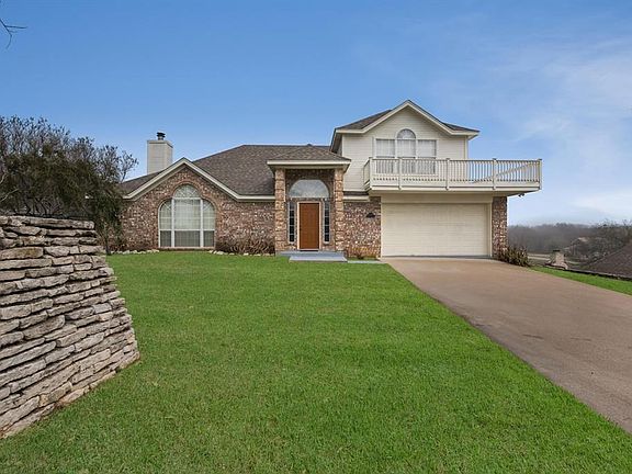 2nd image of 15070 Golf Dr