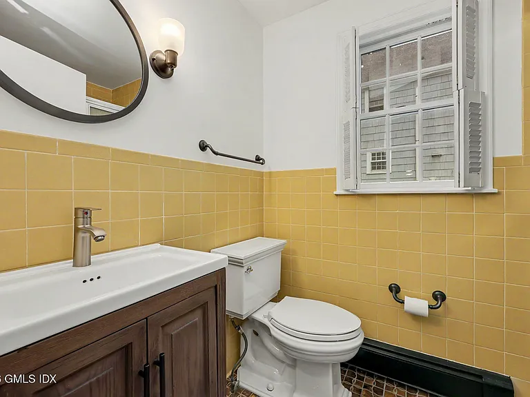31 Hassake Rd — Photo 10