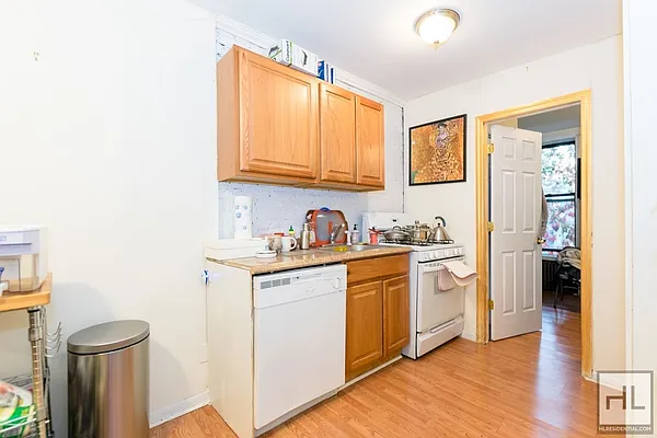 Rented by Highline Residential | media 25