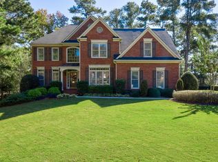 1745 Chattahoochee Run Dr, Suwanee, GA