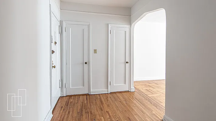 Rented by Garfield Realty  | media 35