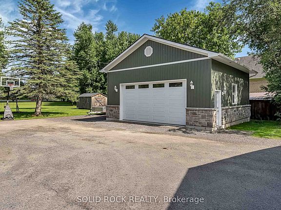 5th image of 3710 River Rd
