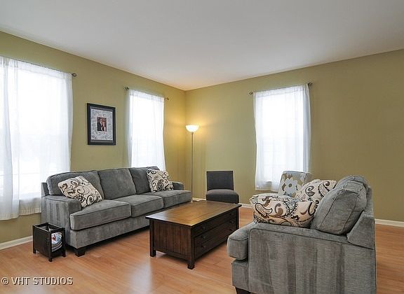 3rd image of 1232 Tiffany Ct