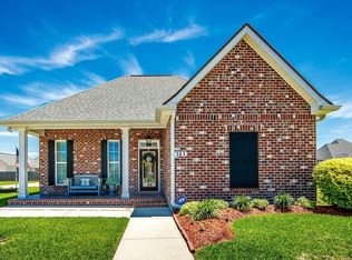141 Waterford Dr, Thibodaux, LA 70301