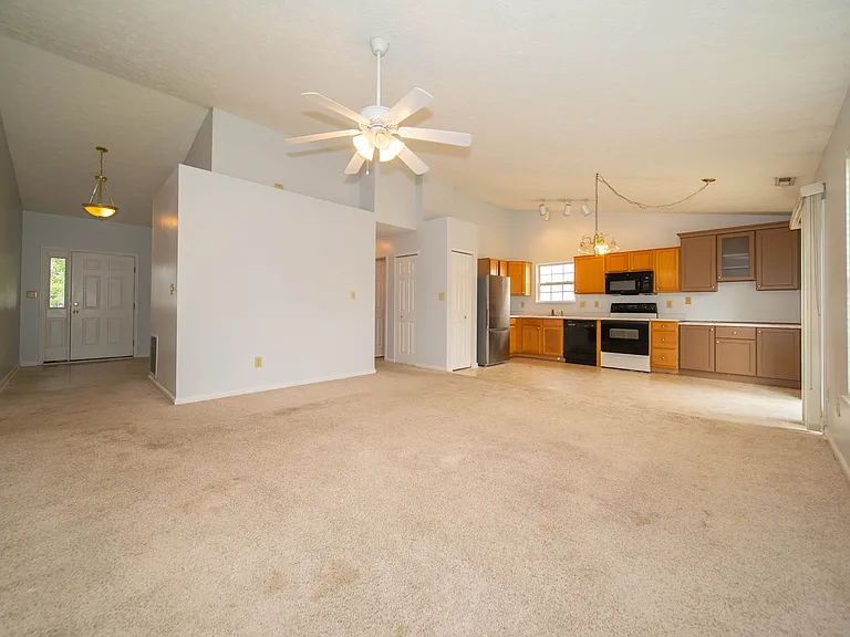 6660 W Denton Dr — Photo 4