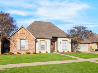 334 Mill Pond Dr, Youngsville, LA 70592
