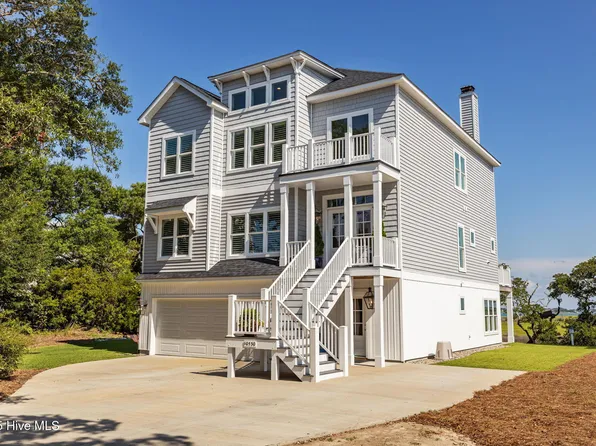 10530 Coast Guard Road, Emerald Isle, NC 28594